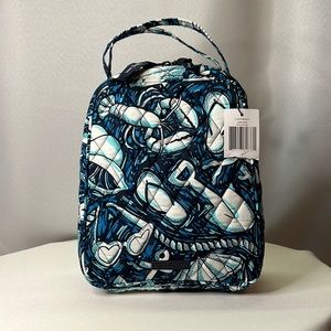 Vera Bradley Lunch Bunch in Shore Enough!